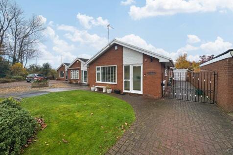 2 bedroom detached bungalow for sale