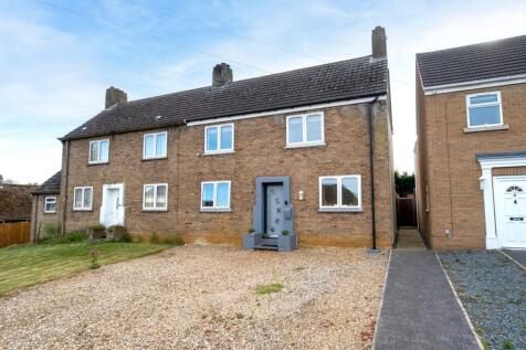Cherry Orchard, Haddenham, CB6 3 bed semi