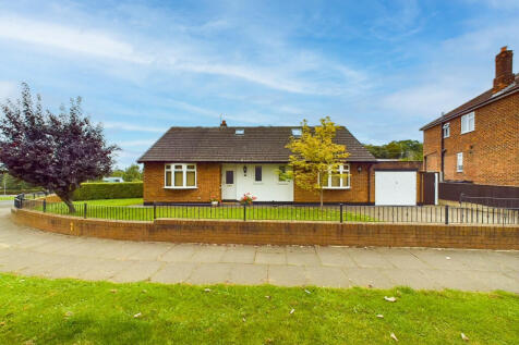 Hummersknott Avenue, Darlington... 3 bed detached bungalow for sale