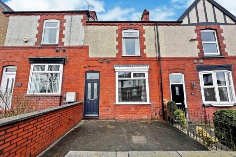 Park Road, Westhoughton, BL5 3 bed terraced house for sale