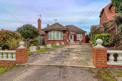 Holland on Sea CO15 3 bed bungalow for sale