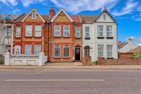 Clacton on Sea CO15 4 bed terraced house for sale