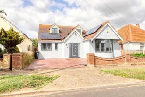 Holland on Sea CO15 4 bed bungalow for sale