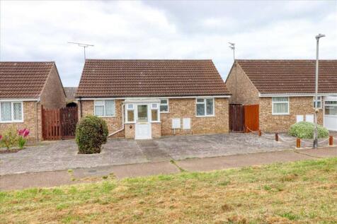 Clacton on Sea CO16 2 bed bungalow for sale