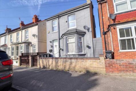 Clacton on Sea, Clacton on Sea CO15 3 bed detached house for sale