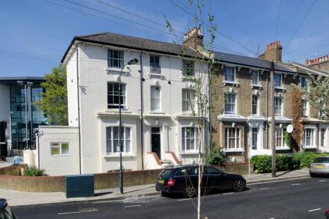 Cathnor Road, Shepherd's Bush... 2 bed flat for sale