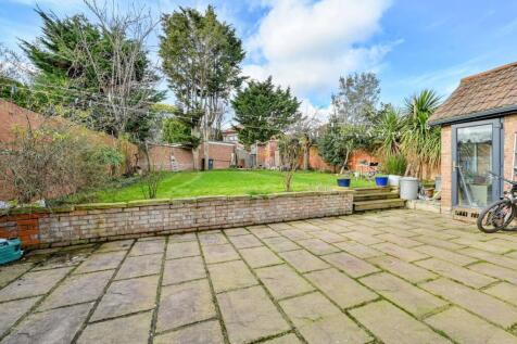 Foster Road, Acton, London, W3 4 bed house for sale