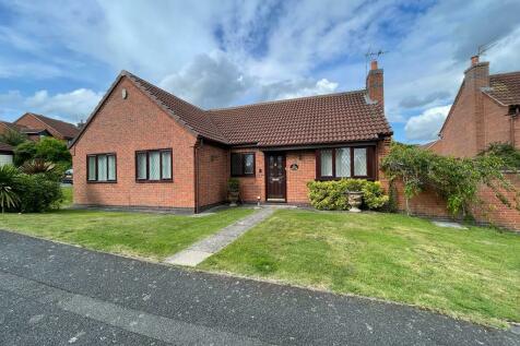 3 bedroom detached bungalow for sale