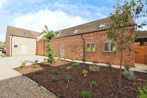 2 bedroom barn conversion for sale