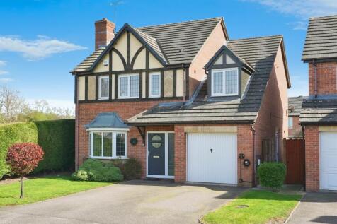4 bedroom detached house for sale