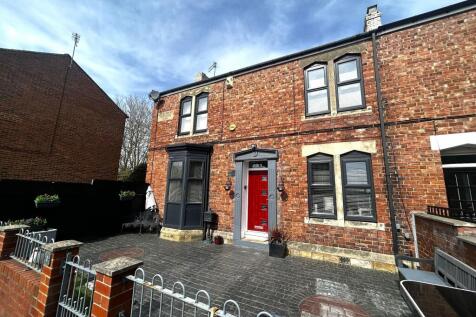 Green Bank Terrace, Chester Le... 3 bed end of terrace house for sale