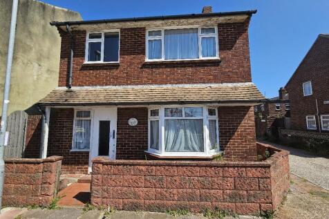 Firle Road, Eastbourne BN22 3 bed detached house for sale