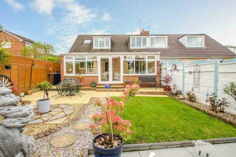 3 bedroom semi-detached bungalow for sale