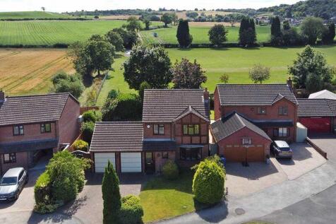 St Peters Close, Walsall WS9 4 bed detached house for sale