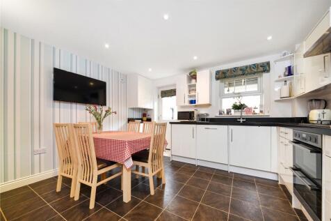 Renwick Drive, Bromley, BR2 4 bed townhouse for sale