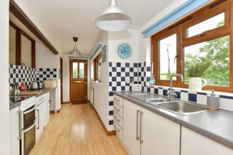 1 bedroom semi-detached bungalow for sale