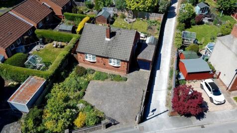 2 bedroom detached bungalow for sale