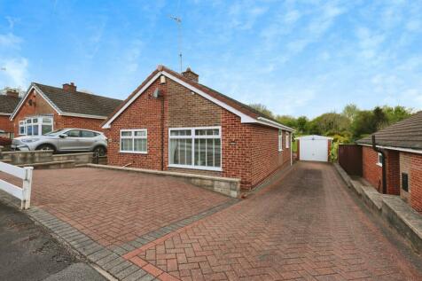 2 bedroom detached bungalow for sale