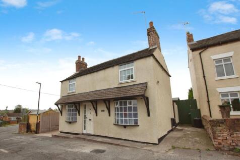 2 bedroom detached house for sale