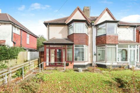 3 bedroom semi-detached house for sale