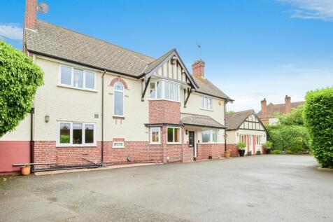 6 bedroom detached house for sale