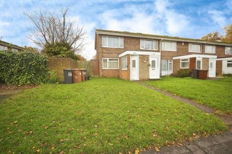 2 bedroom maisonette for sale