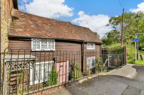 2 bedroom semi-detached bungalow for sale