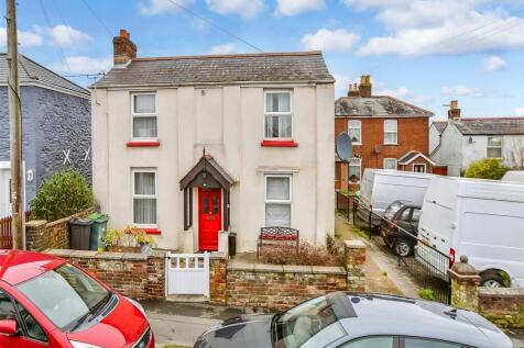 2 bedroom detached house for sale