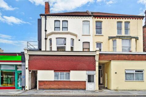 1 bedroom flat for sale