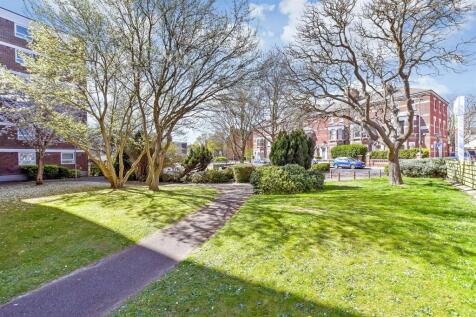 Roslyn House, Southsea PO5 1 bed flat for sale