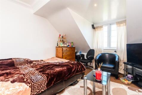 4 bedroom town house for sale