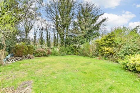2 bedroom semi-detached bungalow for sale