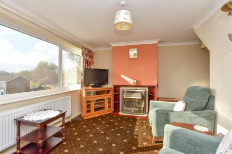 4 bedroom town house for sale