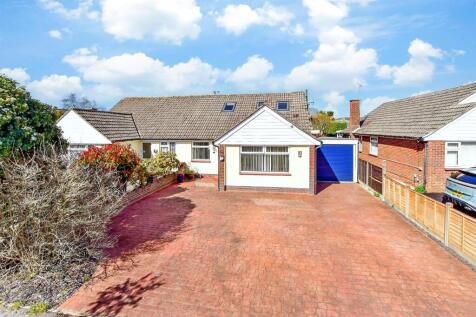 4 bedroom semi-detached bungalow for sale