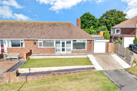 2 bedroom semi-detached bungalow for sale