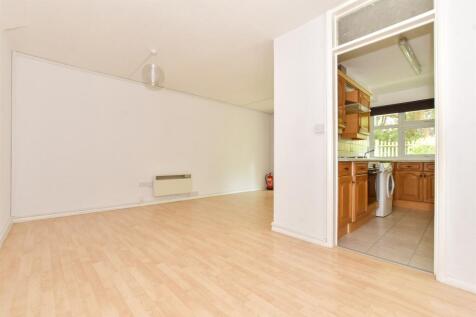 Abbey Gate, Ramsgate CT11 2 bed ground floor flat for sale