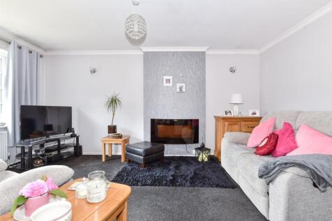 2 bedroom semi-detached bungalow for sale