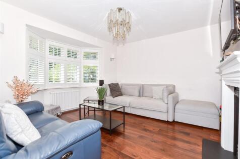 2 bedroom chalet for sale