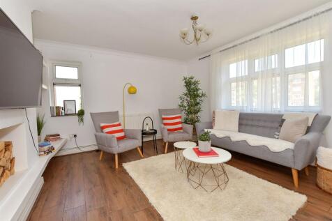 3 bedroom apartment for sale