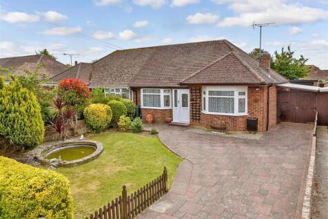 3 bedroom semi-detached bungalow for sale