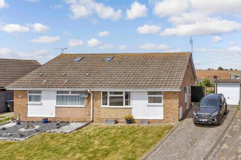 2 bedroom semi-detached bungalow for sale