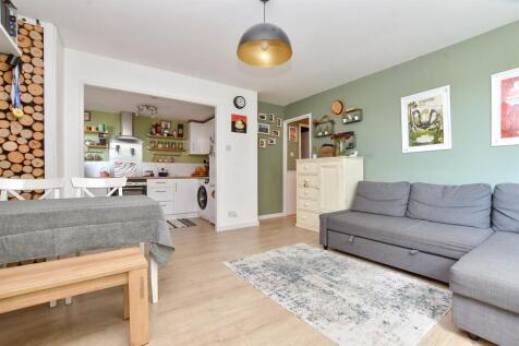 1 bedroom flat for sale