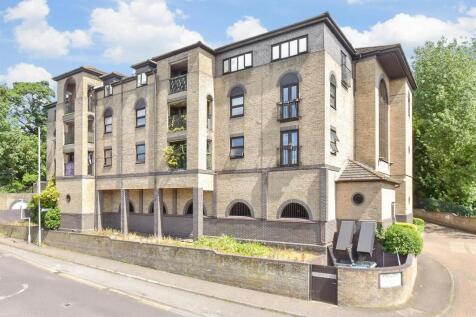 2 bedroom duplex for sale