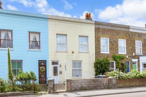 4 bedroom terraced house for sale
