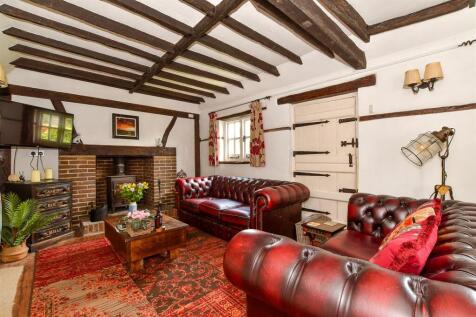 2 bedroom cottage for sale