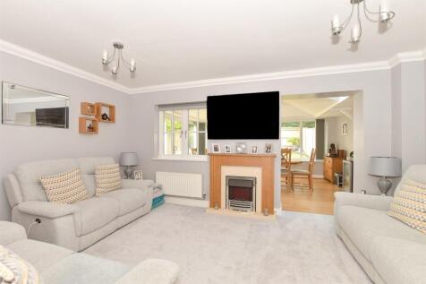 4 bedroom town house for sale