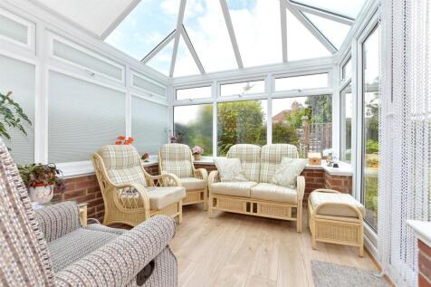 3 bedroom semi-detached bungalow for sale