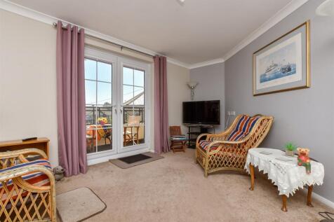 1 bedroom flat for sale