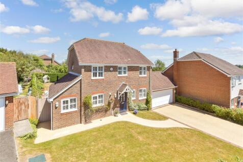 Strawberry Fields, Rye TN31 4 bed detached house for sale