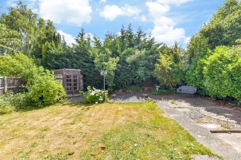 3 bedroom semi-detached bungalow for sale